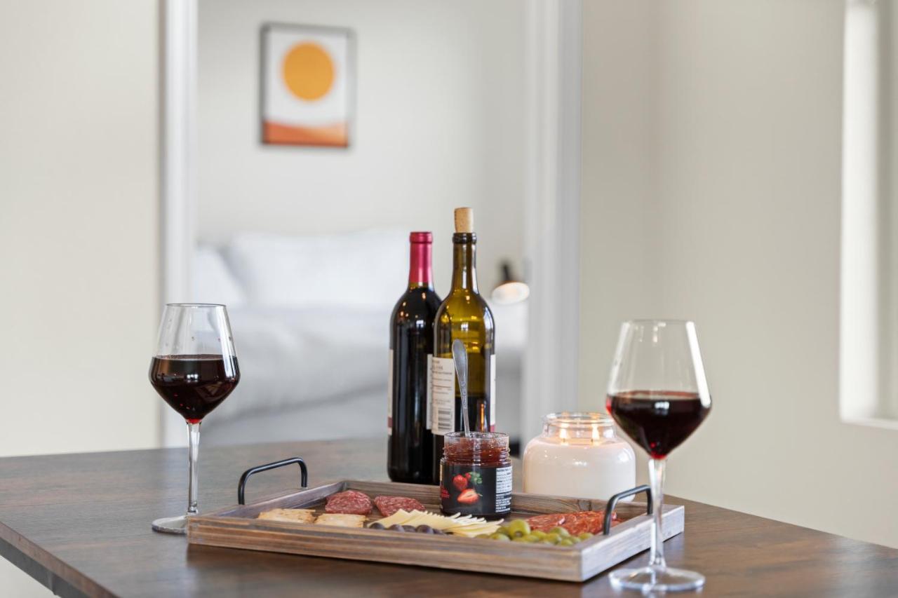 Apartament Luxury Retreat - King Beds, Hot Tub, & Pool - Family & Remote Work Friendly Reno Zewnętrze zdjęcie